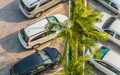Tu coche bajo el sol: batería, líquidos y neumáticos en plena ola de calor